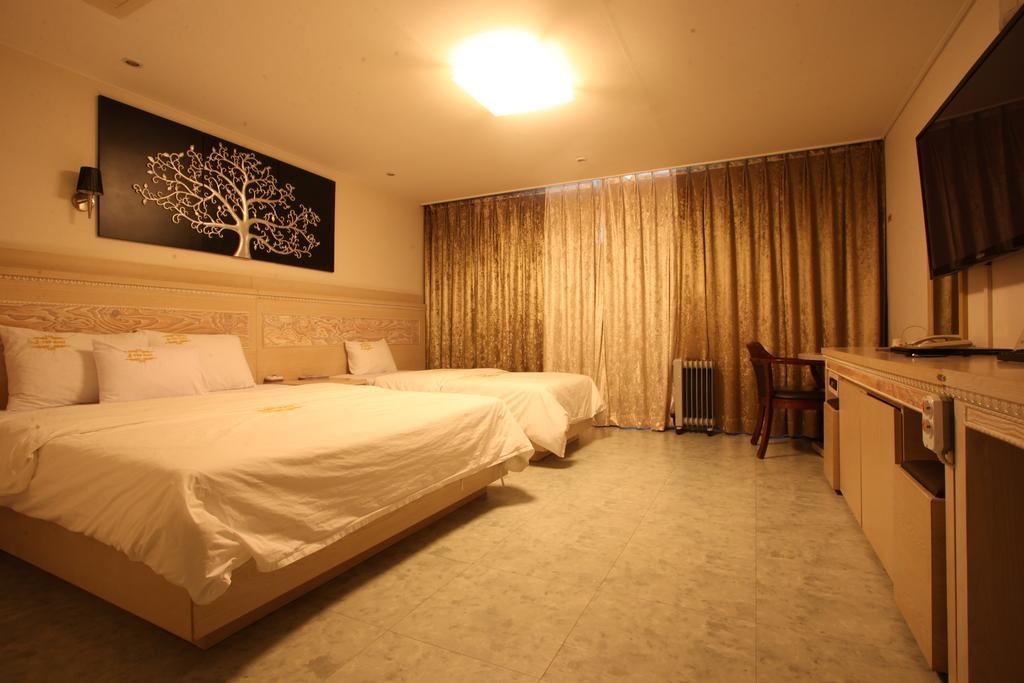 J-Top Hotel Siheung Pokój zdjęcie