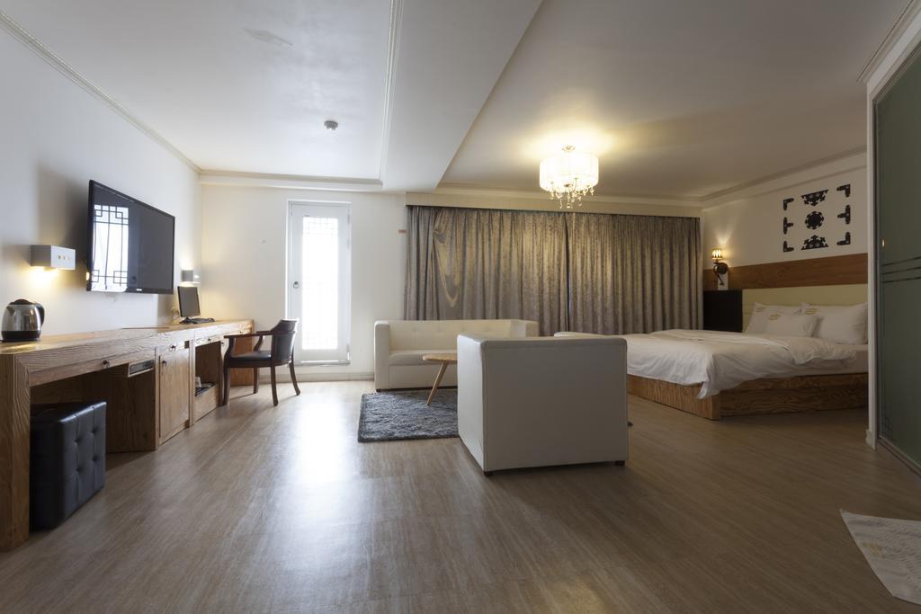 J-Top Hotel Siheung Pokój zdjęcie